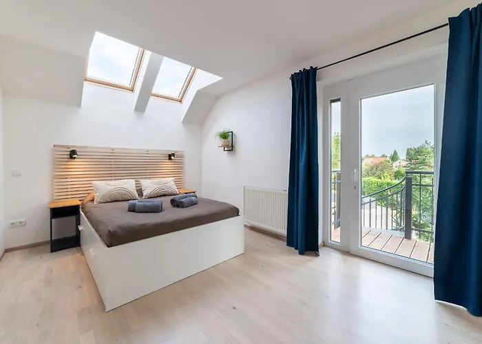 Tinygreens Bed & Breakfast *