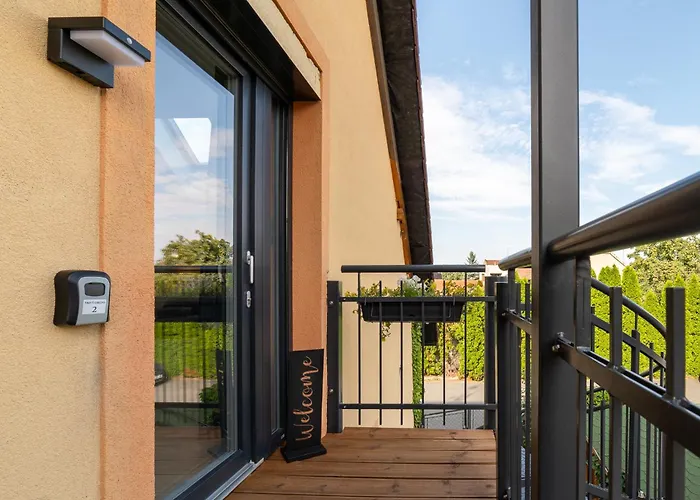 Tinygreens Bed & Breakfast *